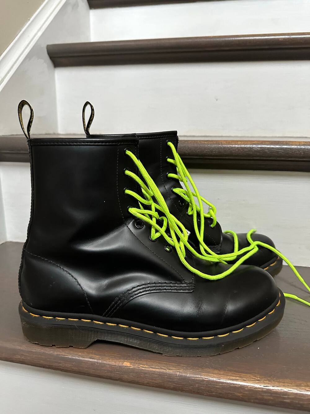 Dr. Martens 1460 Original Smooth Leather Lace Up Boots Black US 10 L used